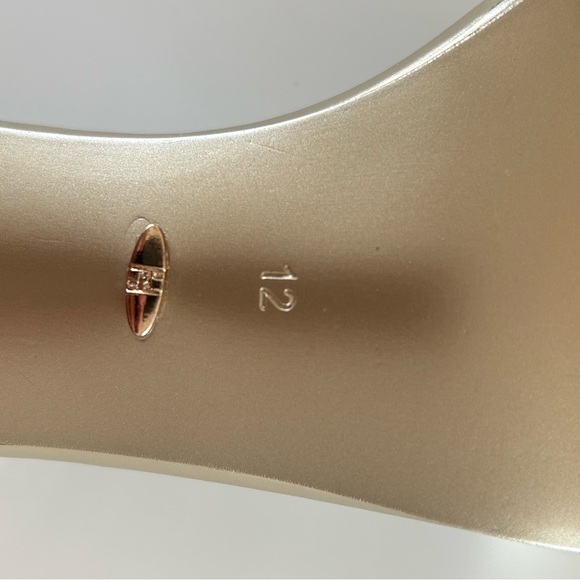 House of Hayla Gold High Heels, Size 12 - Picture 5 of 6